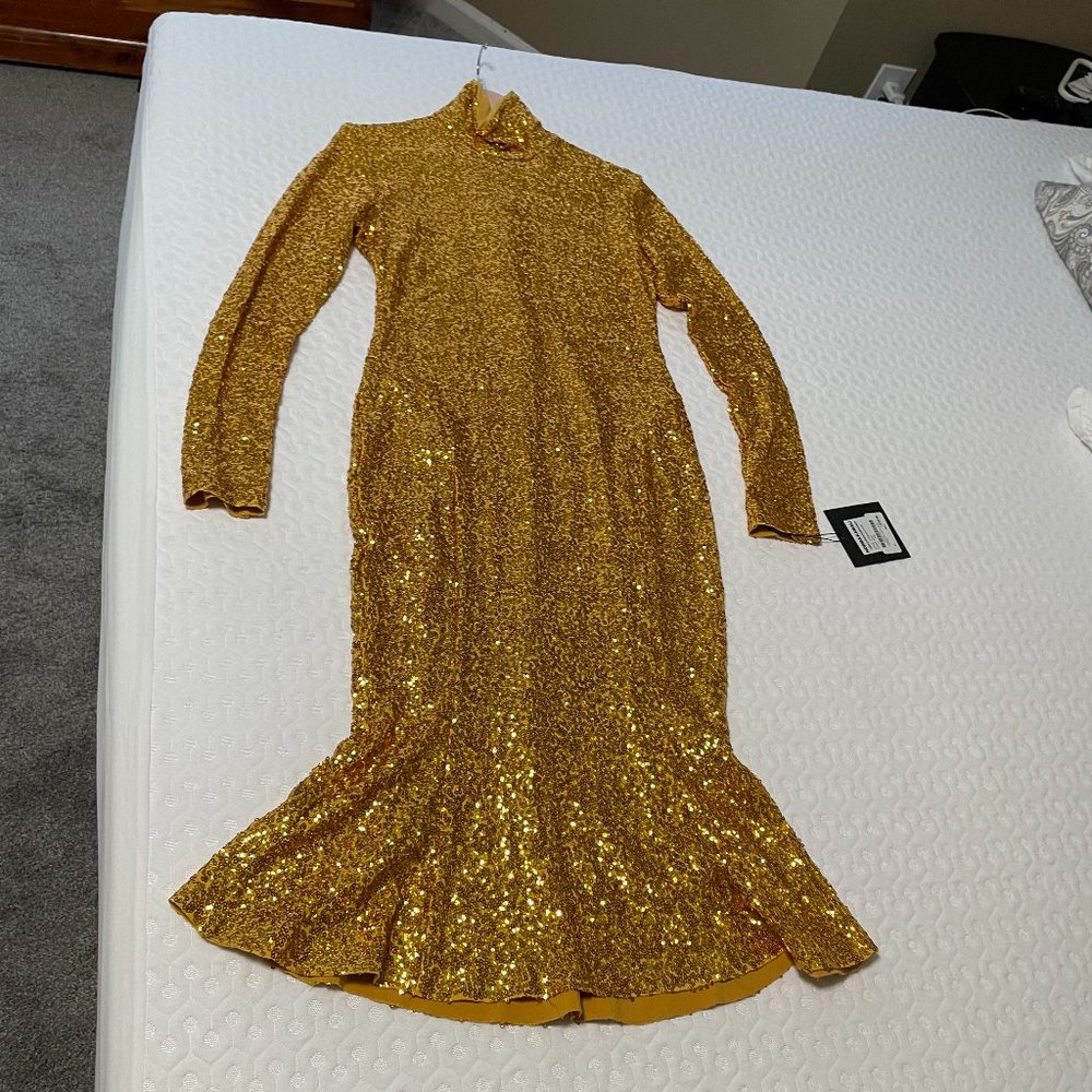 High-neck Sequined Fishtail-hem Dress